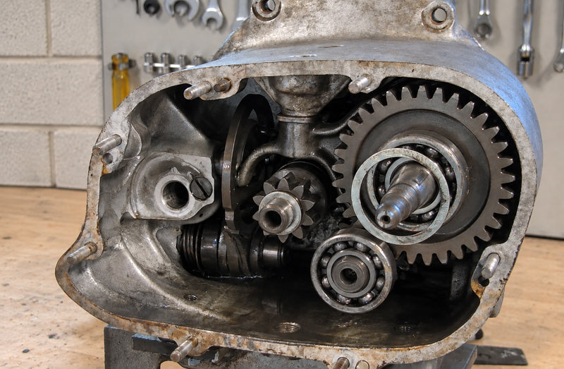 Gearbox problems: shafts do not turn smoothly after assembly.