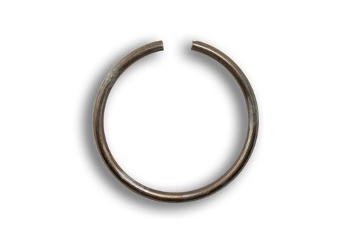 Snap ring timed breather plate