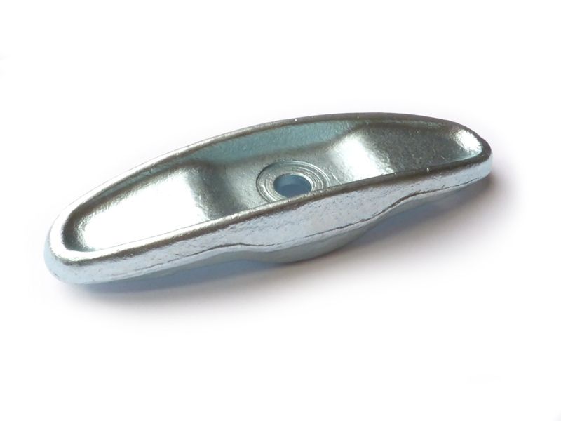Used part: clamp yoke for cylinder head cover