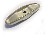 Clamp yoke for valve covers