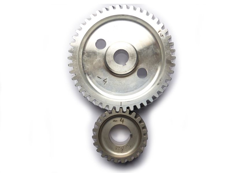Crankshaft and Camshaft 30° gear set - 4 ►see details