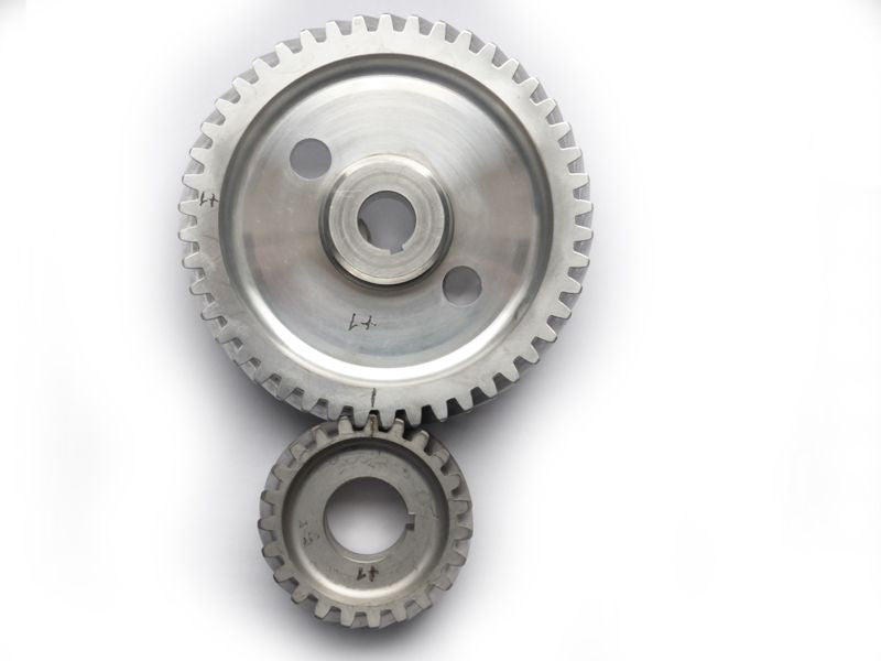 Crankshaft and Camshaft 30° gear set +1 ►see details