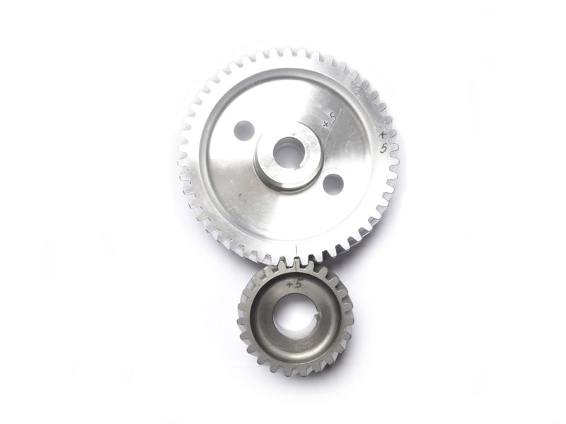 Crankshaft and Camshaft 30° gear set +5 ►see details