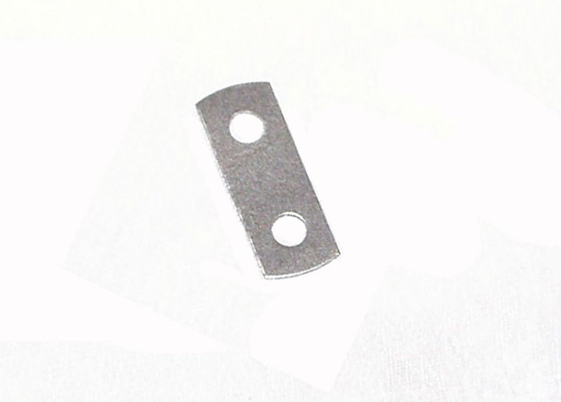 Lock plate for oil pick-up
