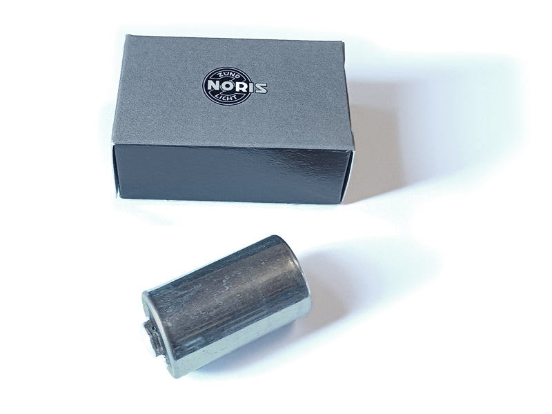 Capacitor (Noris)