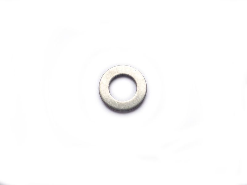 Safety washer for tickler Bing