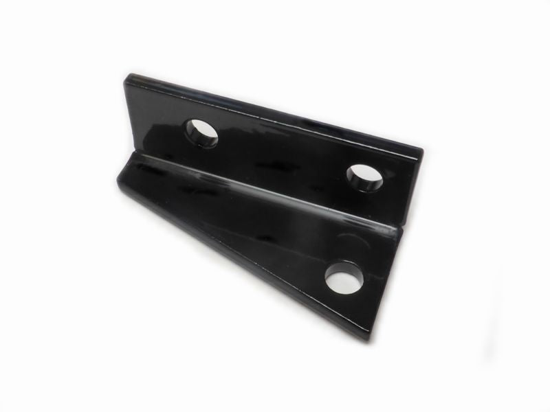 Bracket exhaust pipe to engine - R27