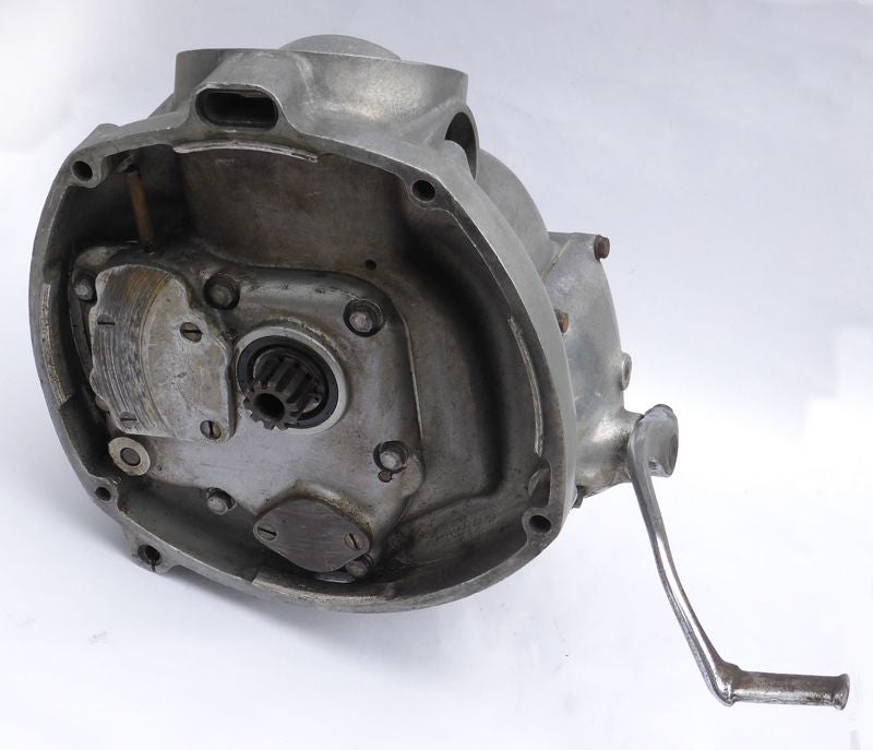Used part: gearbox R51/3 - R68 (price & availability on request)