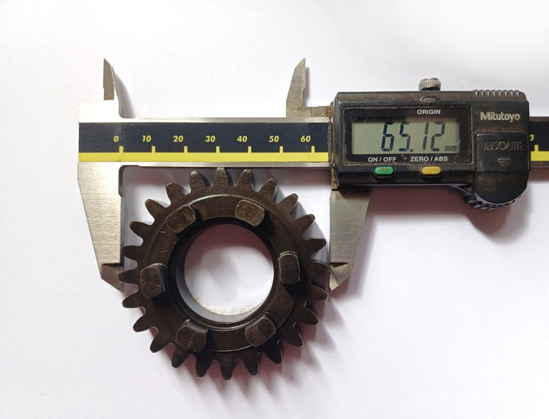 Spur gear 3rd speed 24 T