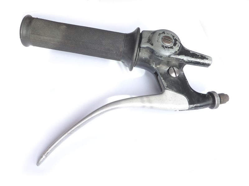 Used part: throttle assembly (price & availability on request)