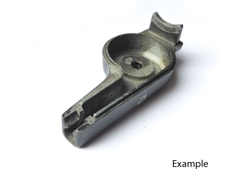 Used part: lid for throttle assembly (price & availability on request)
