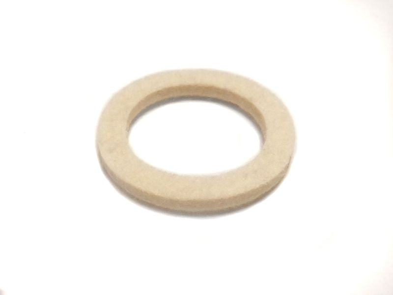 Felt ring for wheel hub cover