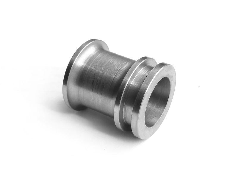 Spacer sleeve with felt ring, crown wheel