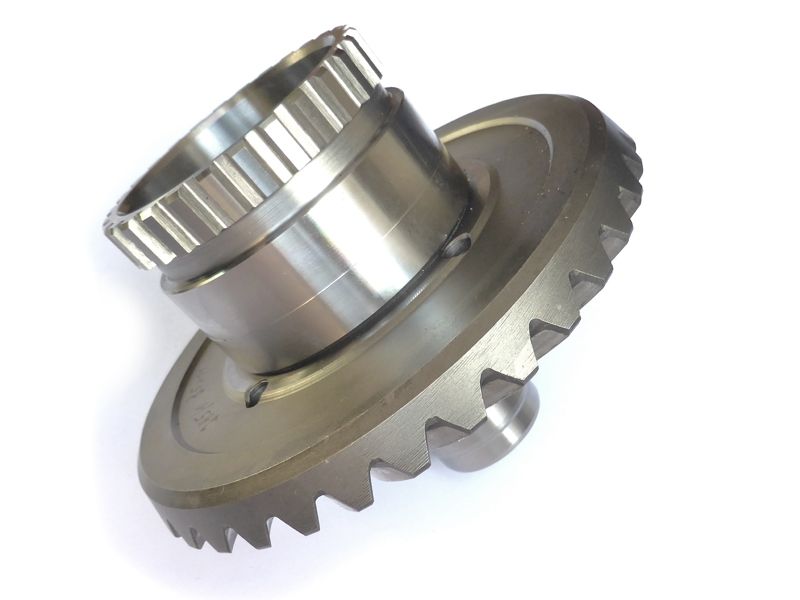 Service: final drive - welding new spline sleeve and crown gear (sleeve not included)