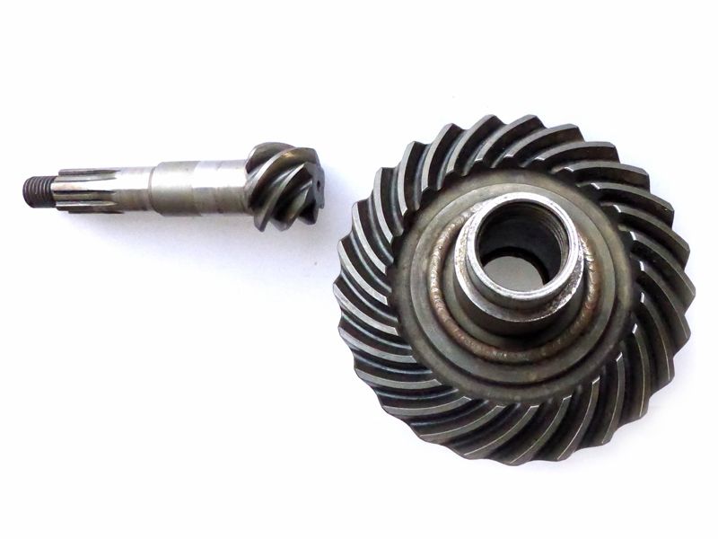 Used part: ring gear - pinion set 25:6 - R25/3 solo