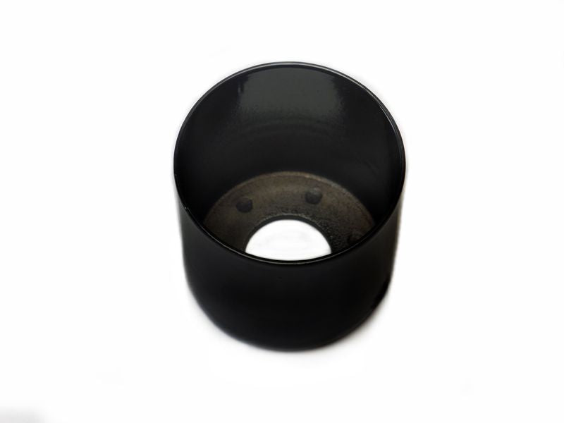 Grease cover for rear axle suspension R25, R25/2