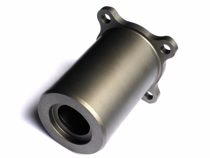 Wheel hub bushing