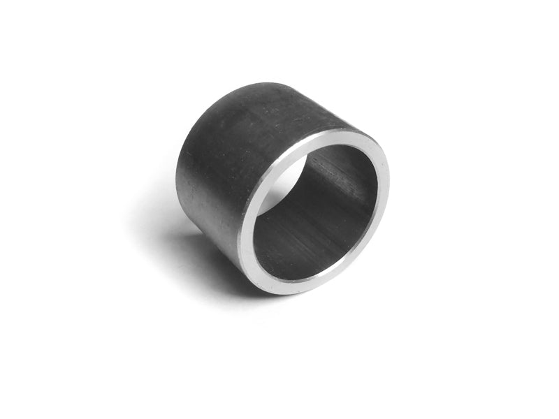 Spacer sleeve, outer, in wheel hub