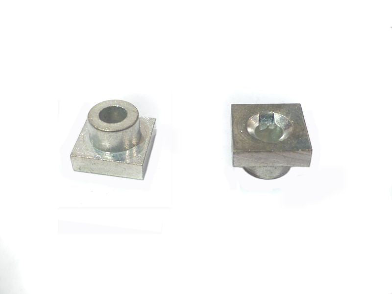 Spoke retainer