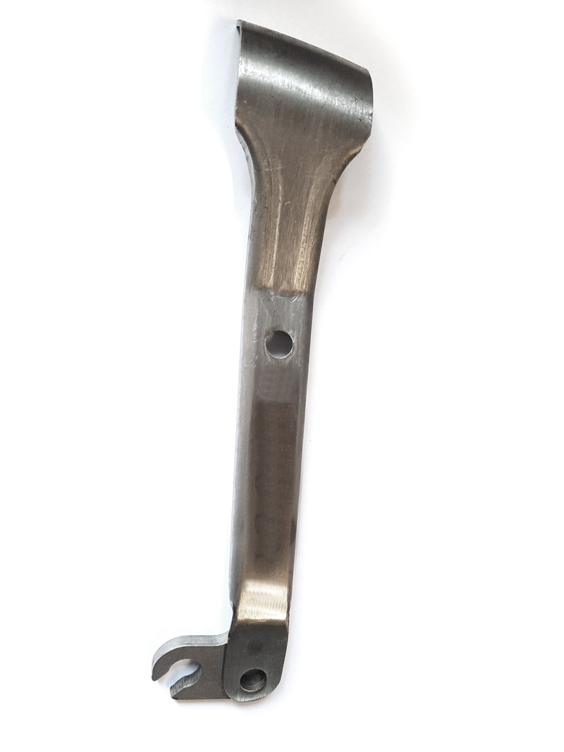 Strut rear fender - RH, fender to frame (available for pre-order)