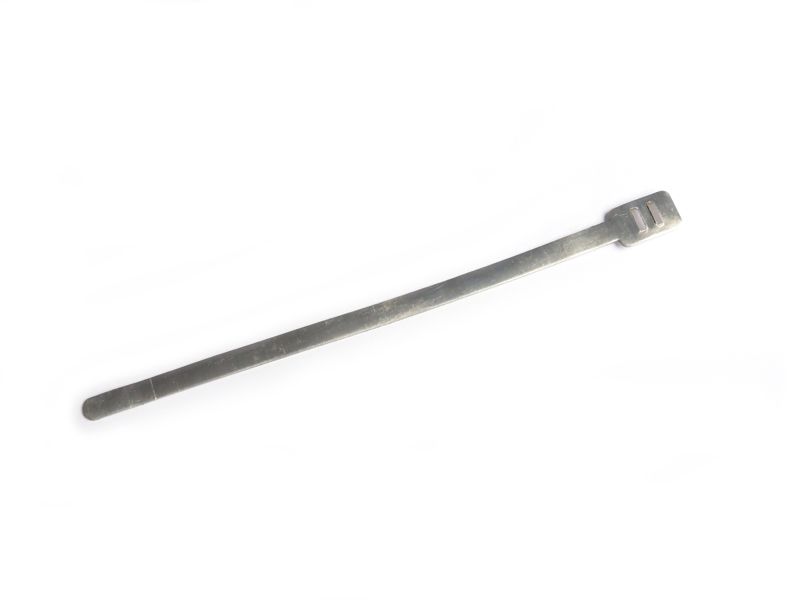 Cable strap L = 135 mm x 5 x 0.5  - Aluminum